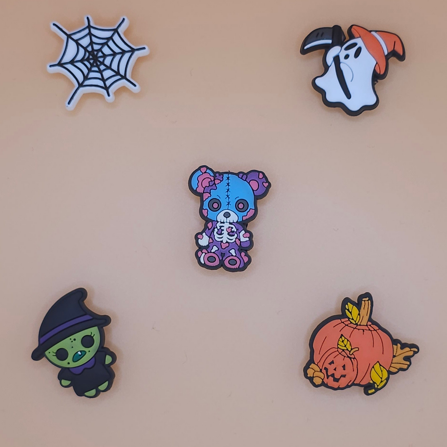 Pack complet 5 pins Halloween pour Crocs – le combo parfait pour une vibe 100% spooky !