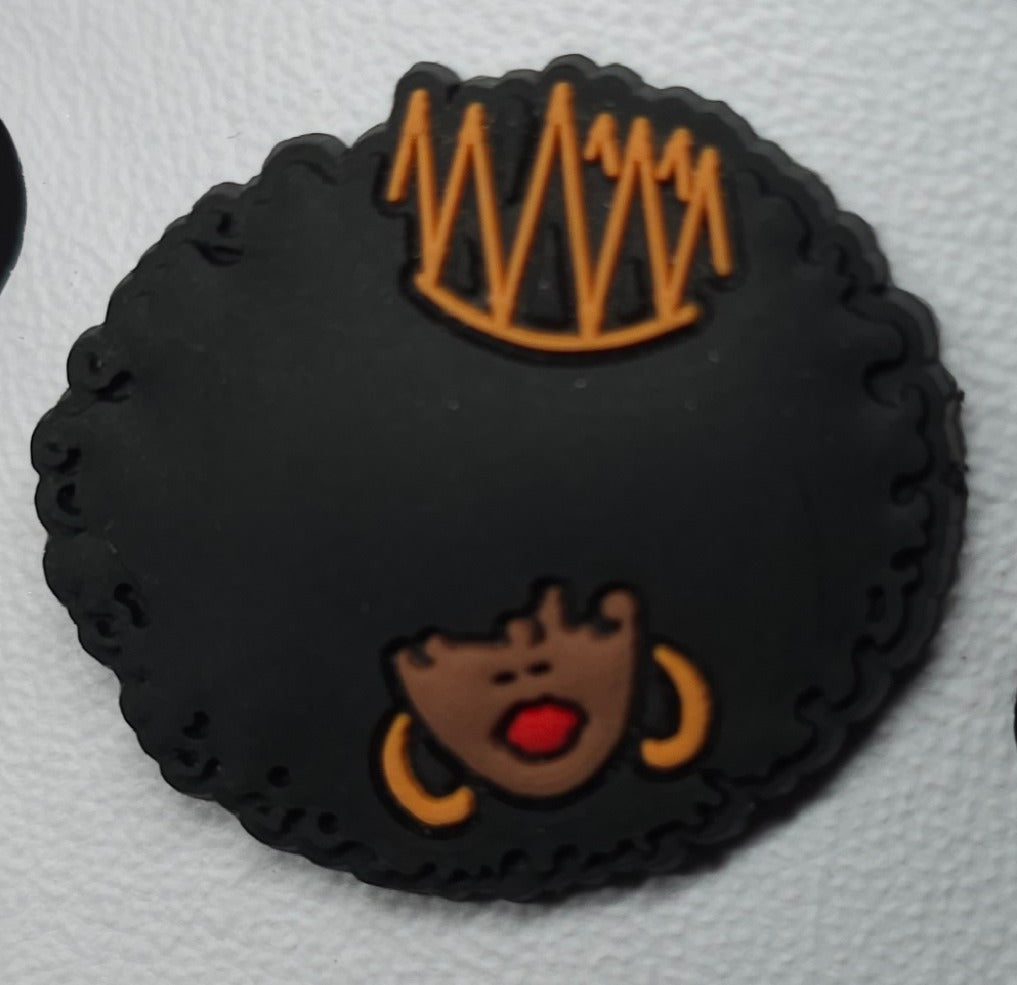 Charm Crocs Afro Queen 👑 | Accessoire Stylé pour Sabots & Chaussures